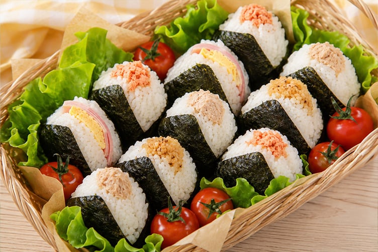 picnic japanese rice ball onigiri healthy eating